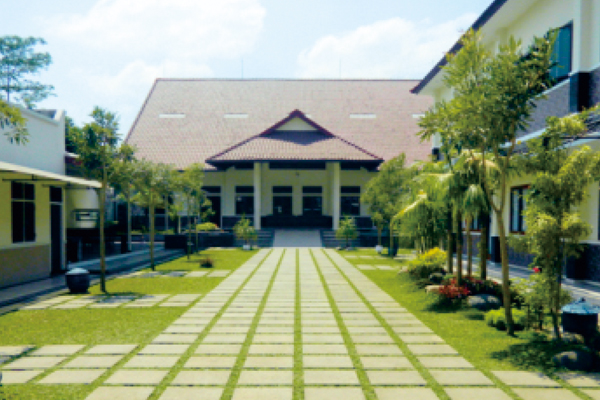 ミトラ サラナ セジャトラ送り出し機関