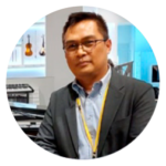 取締役 アスワンディ